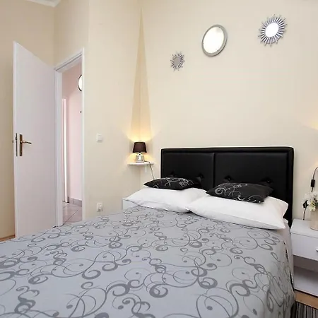 In 36231 Apartment