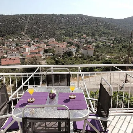 Apartment In 36231 Marina